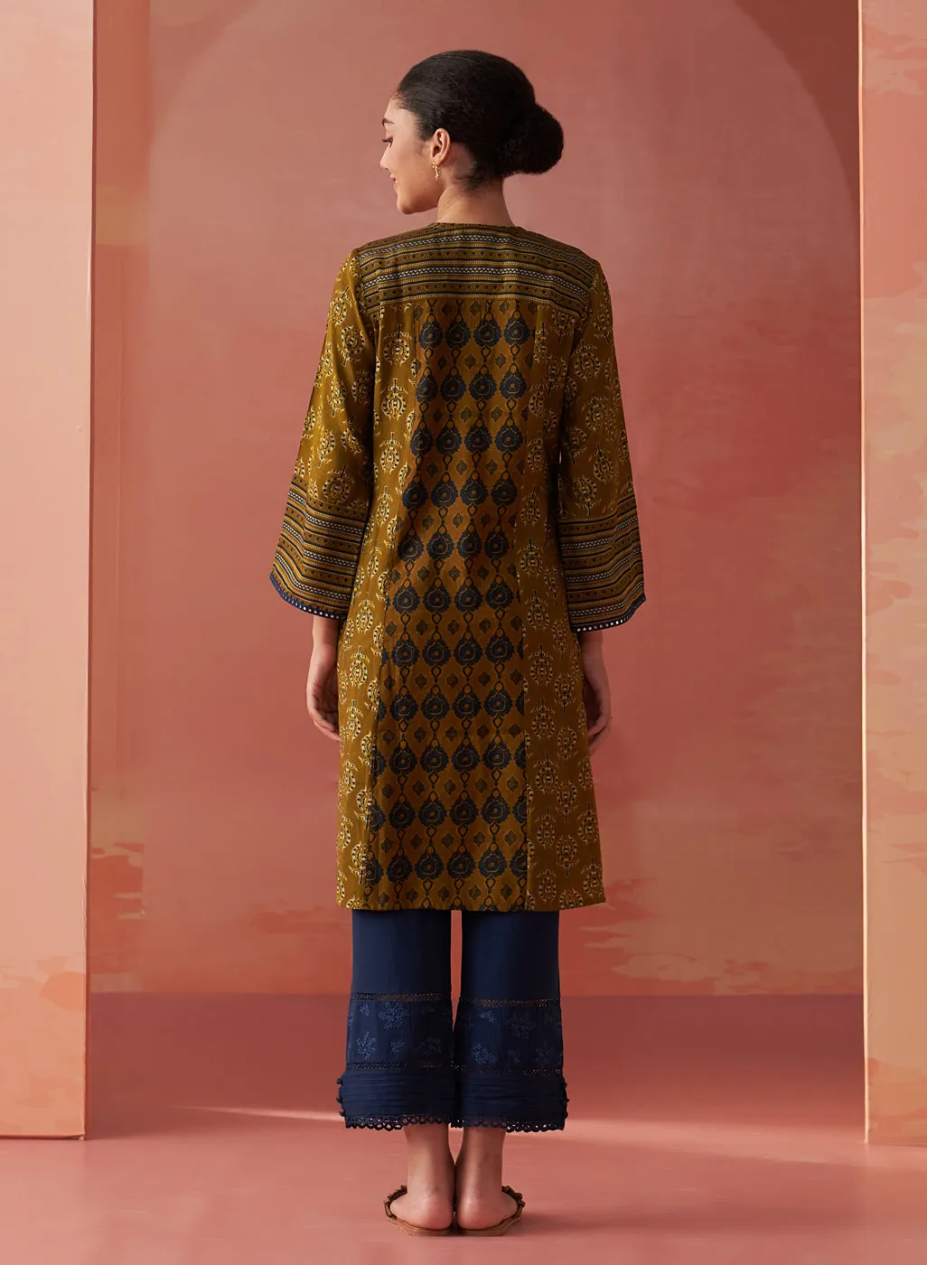 Arayna Light Olive Printed Chanderi Kurta for Women