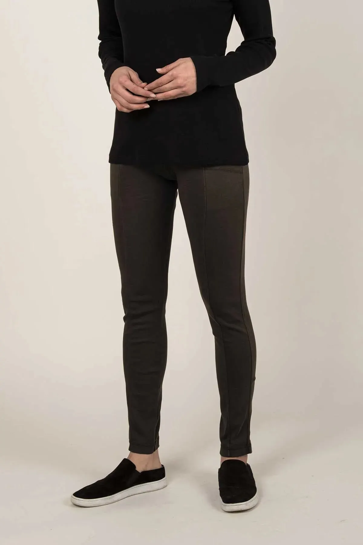 Essential Riding Pant in Mink
