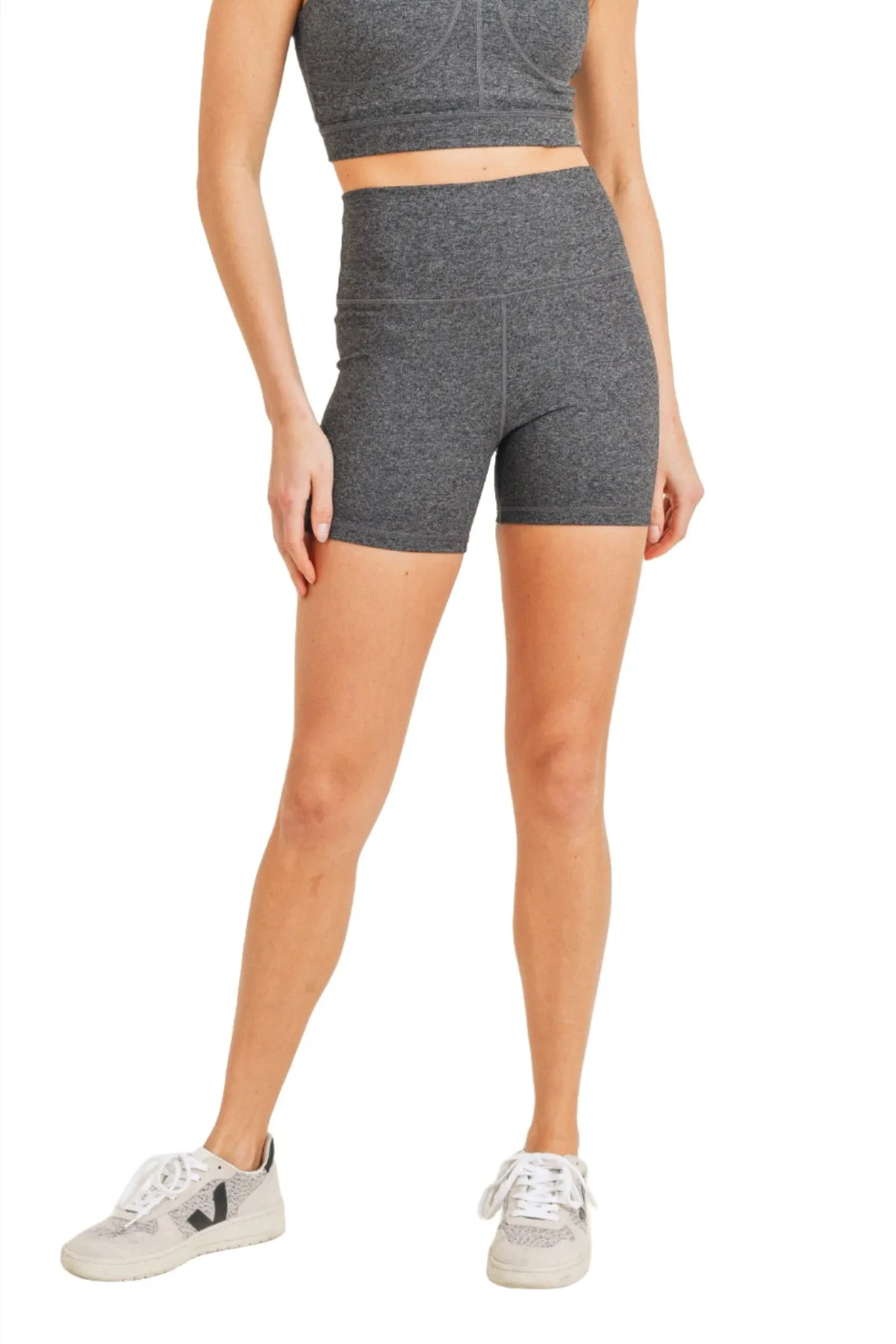 Mono B Essential Sweetheart Highwaist Shorts APH8104