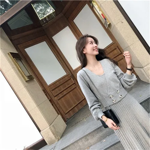 New Autumn And Winter Women Knitted Double-breasted Long sleeve Coat Vest Pleated Dresses Set for Ladies Woman
