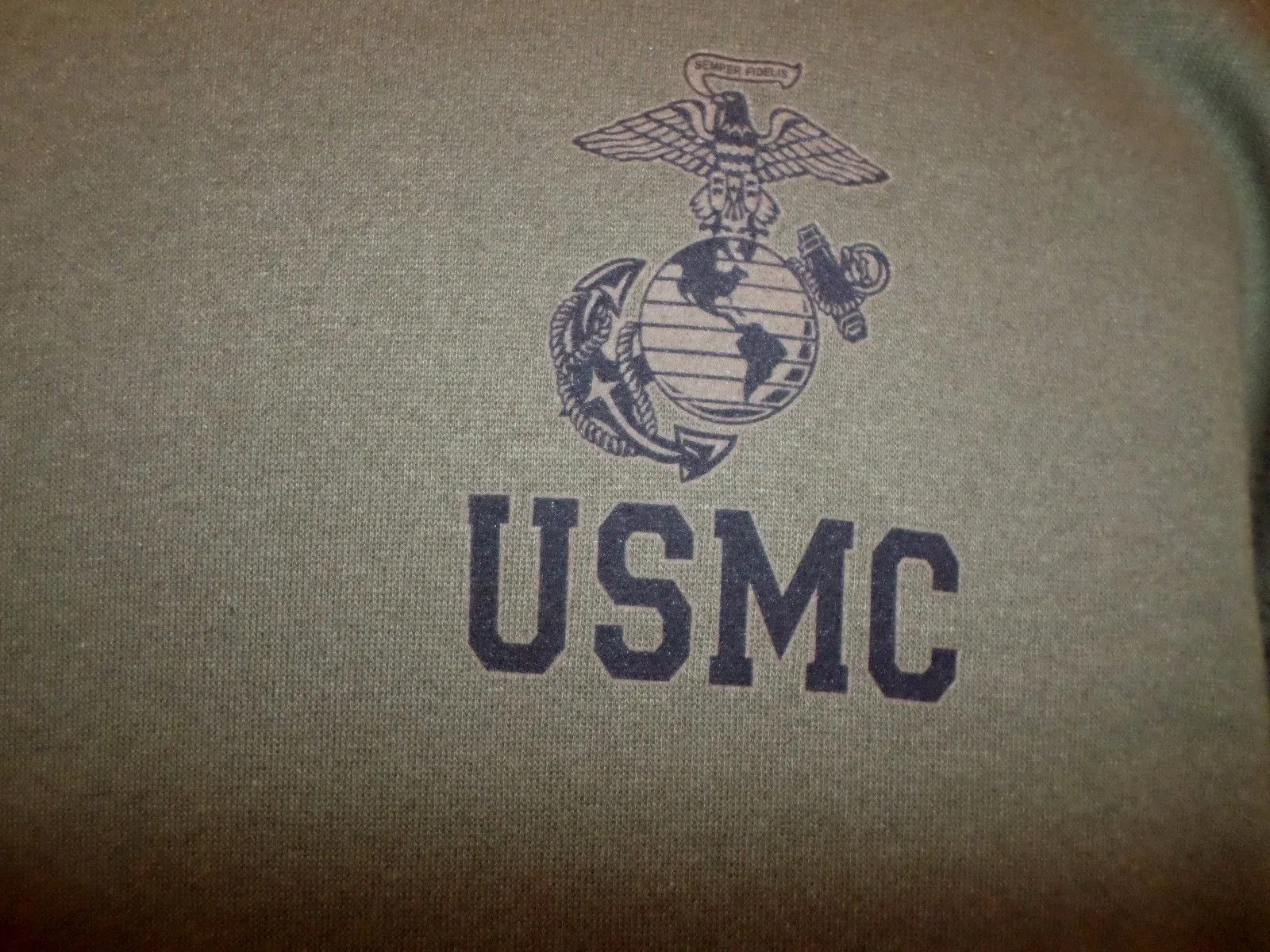 NEW U.S MARINE CORPS SWEATSHIRT U.S.M.C. E.G.A  OD GREEN SIZE MEDIUM U.S.A MADE