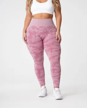 Pastel Pink Camo Seamless Leggings